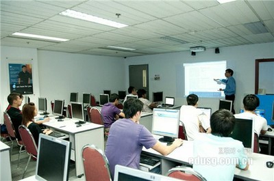 教育智能化浪潮下，申請楷博高等教育學院的留學條件全解析